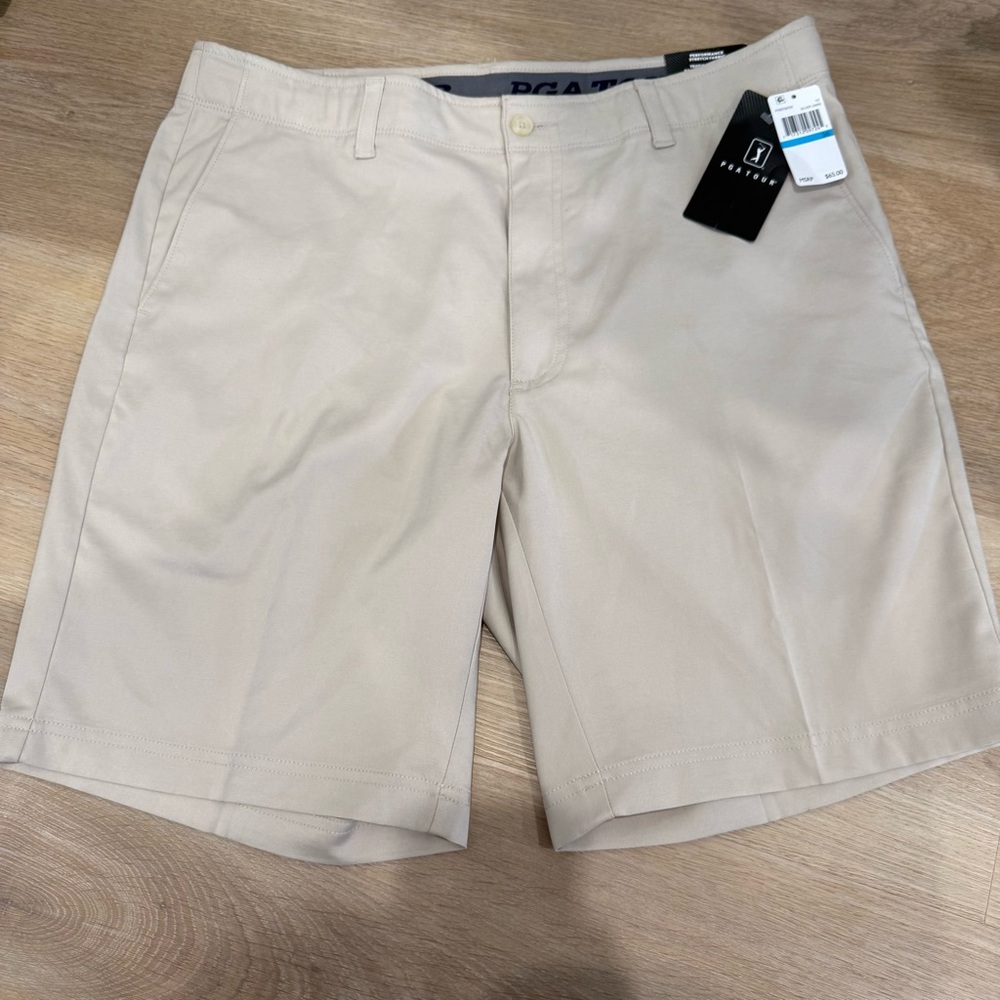PGA TOUR Shorts Mens 36 Beige Tan UPF 50 Moisture Wicking Stretch Pockets